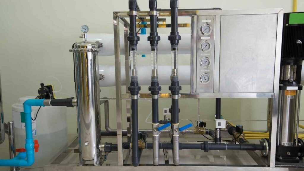 Industrial water filtration unit